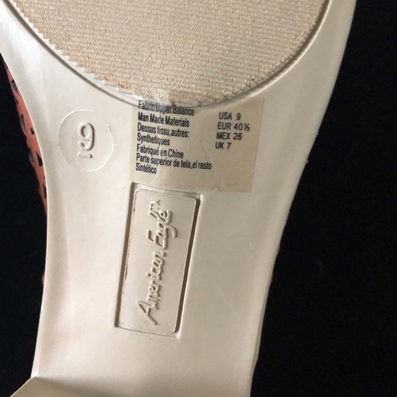 American Eagle Open toed shoes - Picture 3 of 4